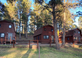 Trailshead Lodge - Cabin 3 Lead